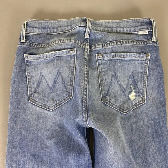 MOTHER The Runaway Weekender Jeans Women's Size 26 Flare Blue Distressed Denim - Picture 14 of 15